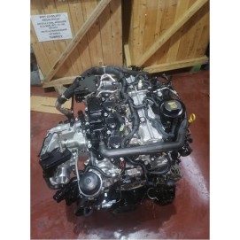 Land Rover Discovery V Motor LR100581